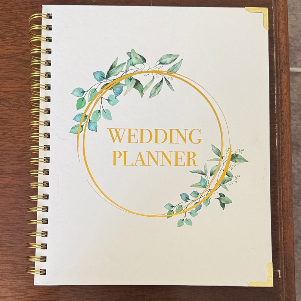 Elegant Wedding Planner with Gold Accents